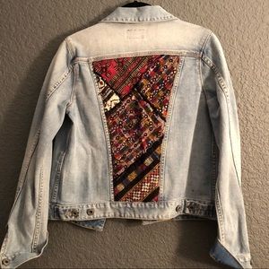 Lucky Brand Dixie Embroidered Denim Jacket